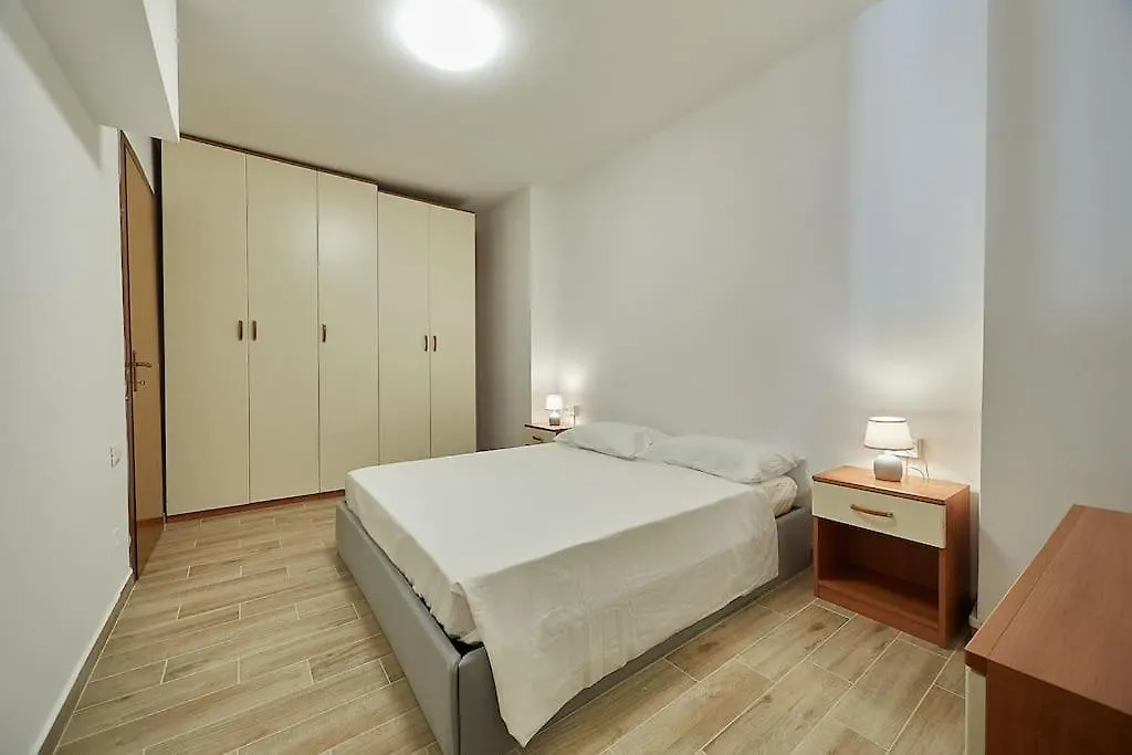 Apartamento Flat Number 8 Milán